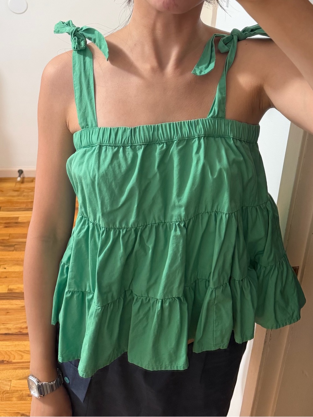 American Eagle Outfitters Green Tie-Shoulder Tiered Camisole